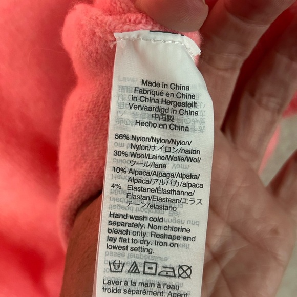 WOMENS J CREW Pink Turtle Neck NWT XS Wool And Alpaca. Capsule Classic Casual - Picture 7 of 8